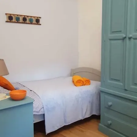 Le Petit Bijou *
